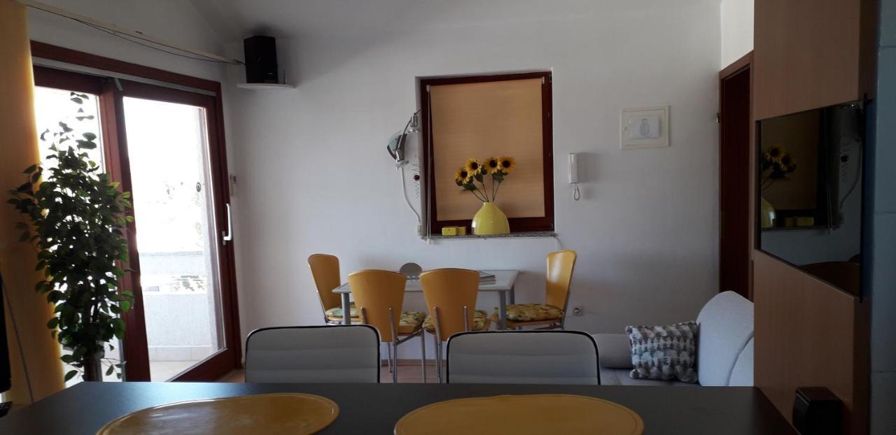 Ferienwohnung Panorama, 100M From The Water, Rebuild 2020, Penthouse, 2 Teracces, Modern Punat Exterior foto