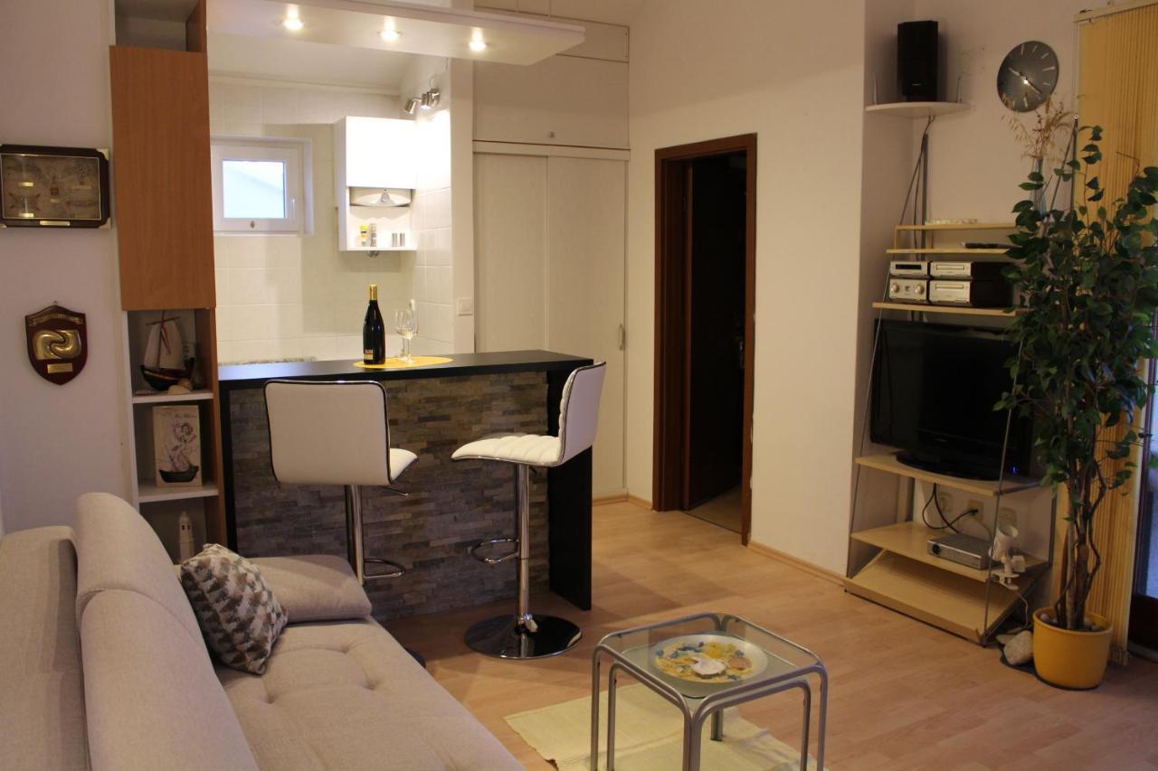 Ferienwohnung Panorama, 100M From The Water, Rebuild 2020, Penthouse, 2 Teracces, Modern Punat Exterior foto